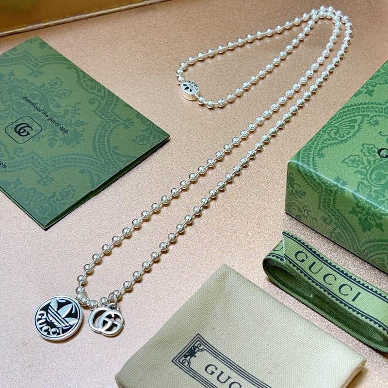 Gucci Necklace 09yxx18